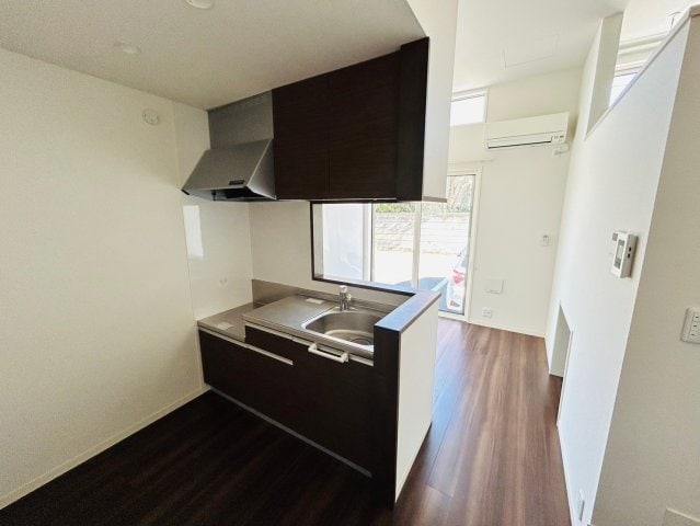 ラヴィーヌ中丸の物件内観写真