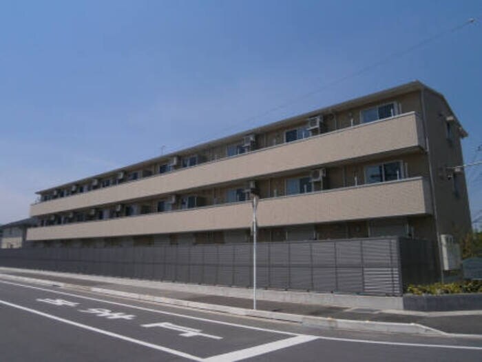 ロイヤルビューの物件外観写真