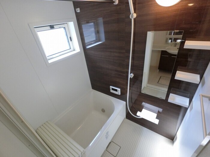 ヴァイアＥの物件内観写真