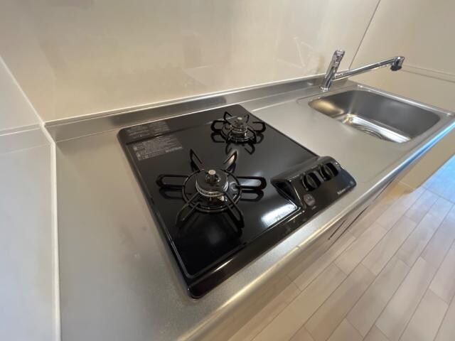 ロンド・ベル（LONDO BELL）の物件内観写真