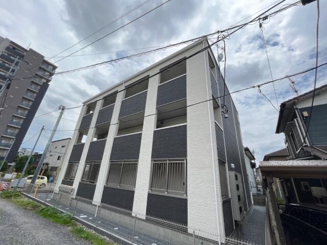 ロンド・ベル（LONDO BELL）の物件外観写真