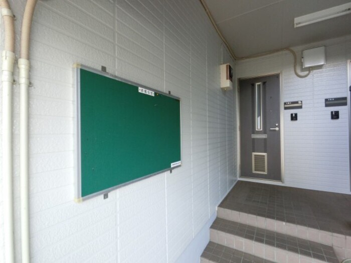 ティンカー・ベル Ⅱの物件外観写真