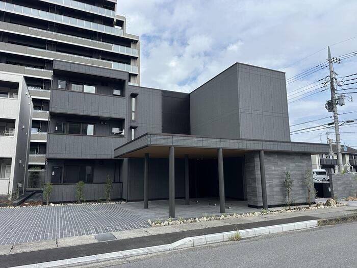 D-GLANZ EASTの物件外観写真