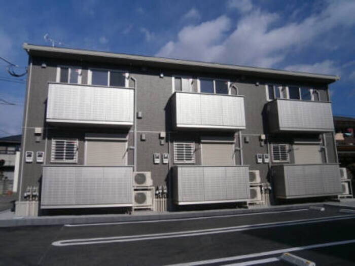 アルヴィータの物件外観写真