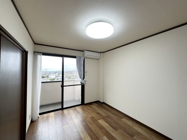 リステル西村IIの物件内観写真