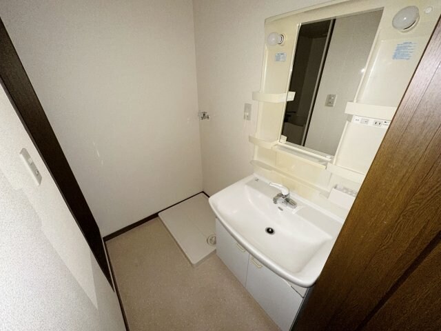 リステル西村IIの物件内観写真