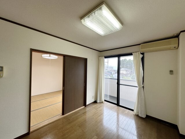 リステル西村IIの物件内観写真