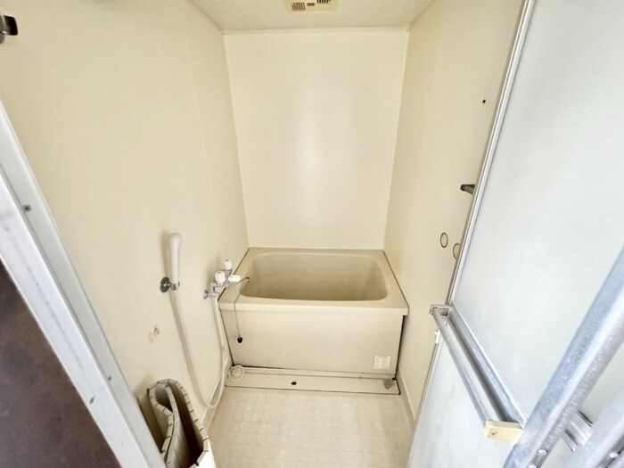 エクメーネ西沢の物件内観写真