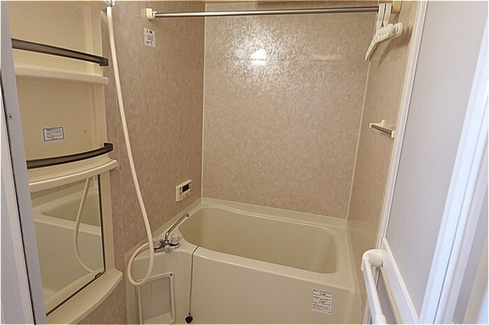 ルシール宝木の物件内観写真