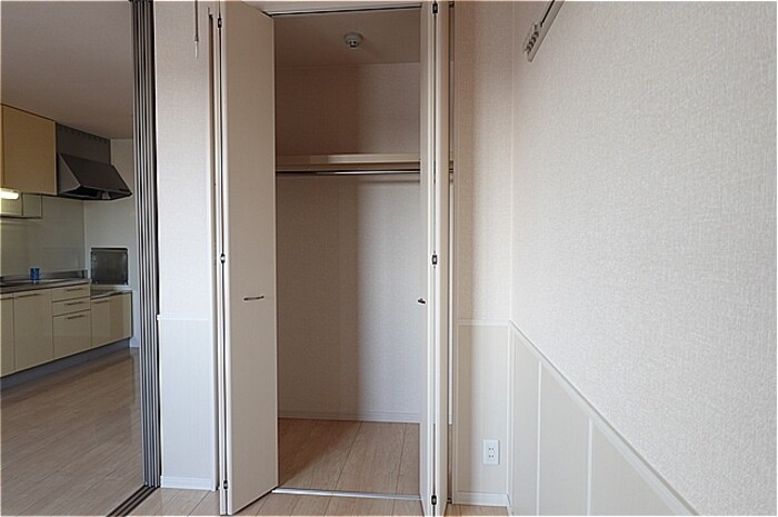 ルシール宝木の物件内観写真