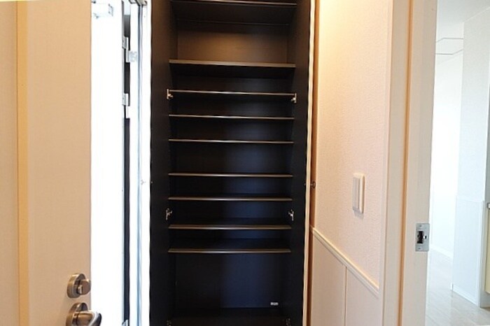 ルシール宝木の物件内観写真