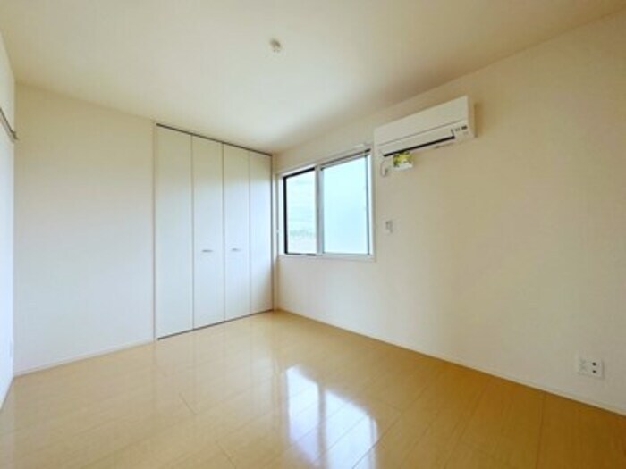 グラン・アズール Ｂの物件内観写真