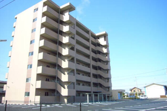 グランヒルズの物件外観写真