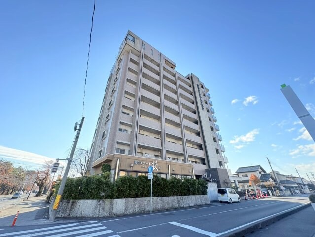 ベルグランドハイツの物件外観写真