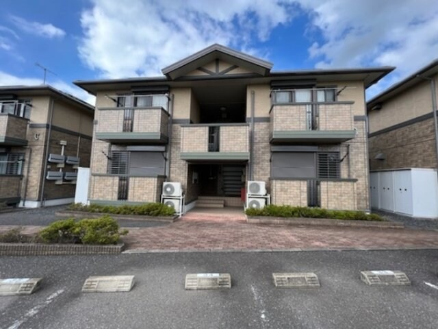 フローラルコート Ｂの物件外観写真