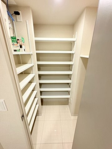 ポレスター駅東公園ザ・タワーの物件内観写真