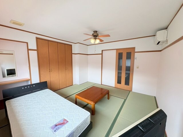 ウィスタリアAの物件内観写真