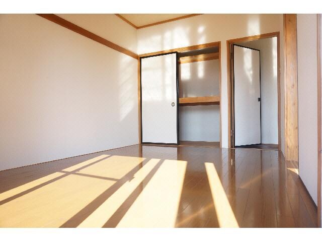 ウィングヴィラ枝野 D棟の物件内観写真