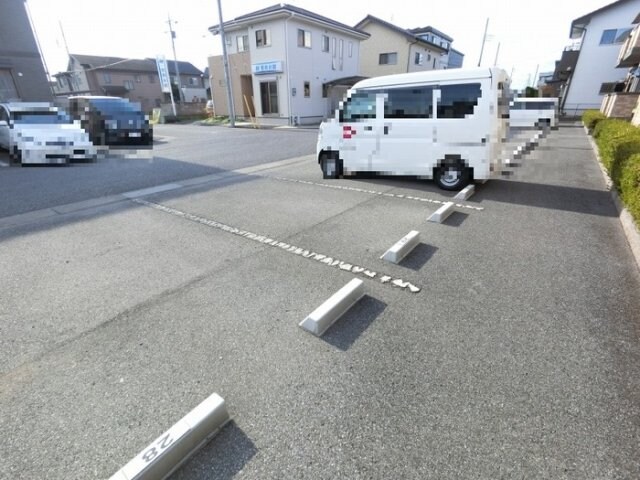 イーストヒルズ 参番館の物件外観写真