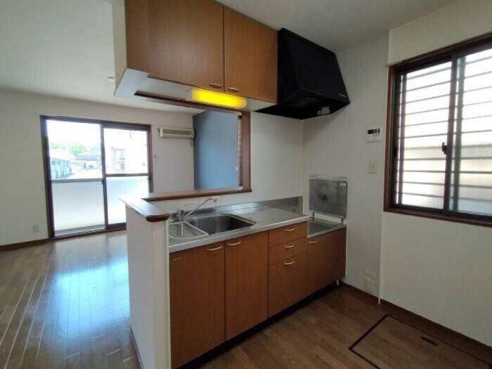 イーストヒルズ 参番館の物件内観写真