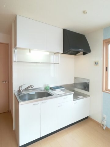 イーストヒルズ 八番館の物件内観写真