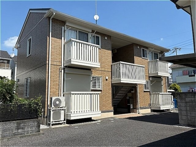 シャルムトロン Ｃの物件外観写真