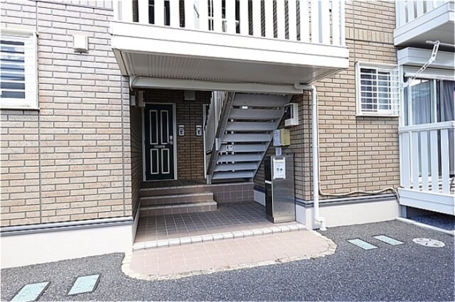 シャルムトロン Ｃの物件外観写真