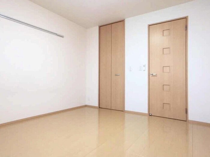 ヴィルドミール中今泉の物件内観写真