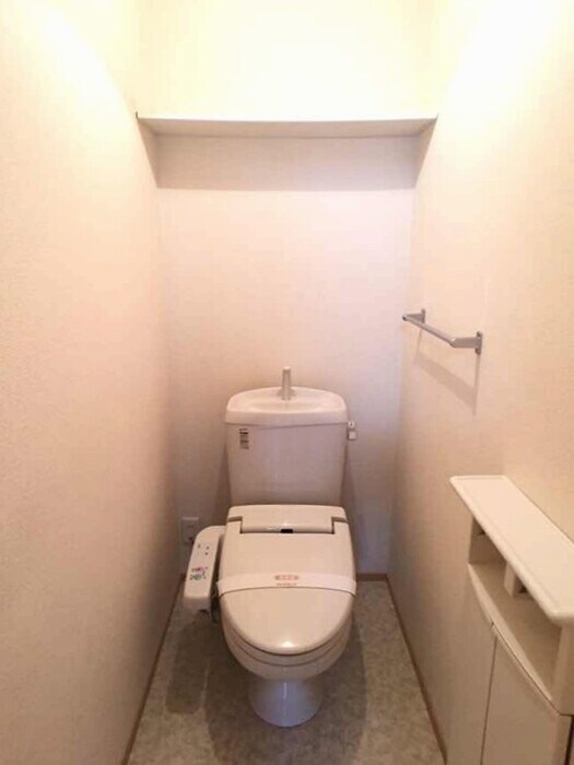 ヴィルドミール中今泉の物件内観写真