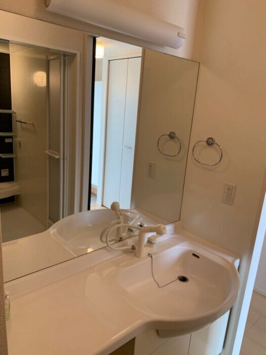 モダンヒルズの物件内観写真