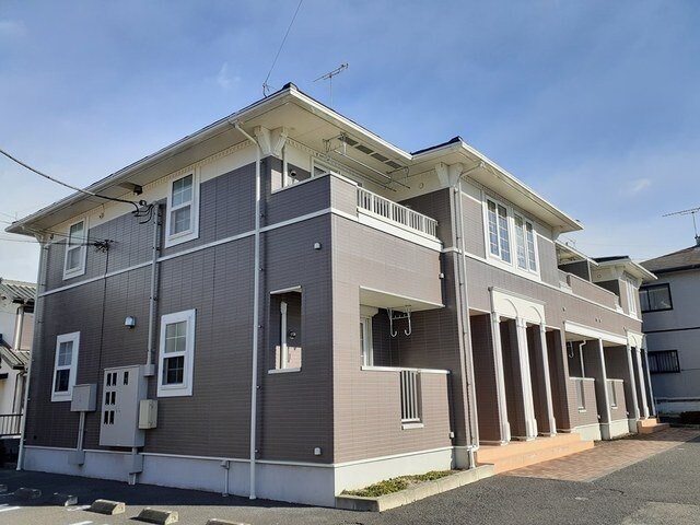 メゾン　カルムの物件外観写真