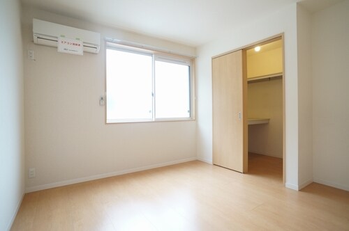 ピコロモンドⅠの物件内観写真