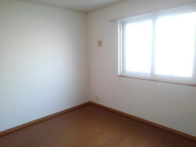 サニー・レジデンスＥの物件内観写真