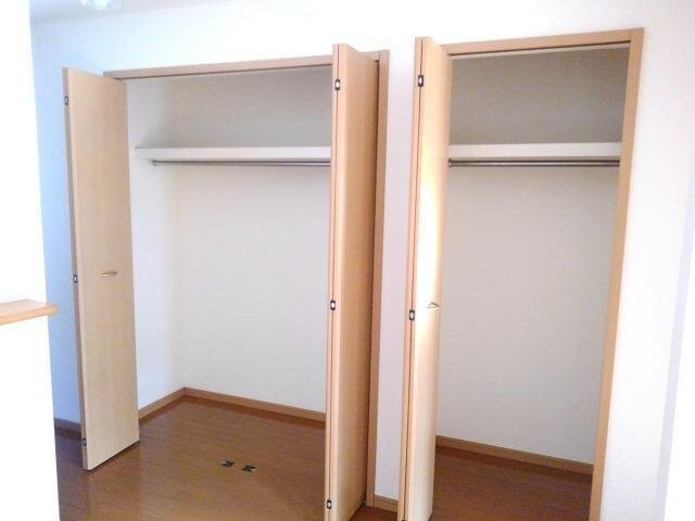 サニー・レジデンスＥの物件内観写真