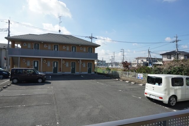 サンモールＡの物件外観写真