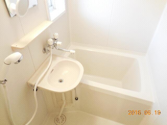 ヴァンキャトルの物件内観写真