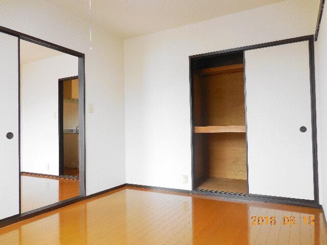 ヴァンキャトルの物件内観写真