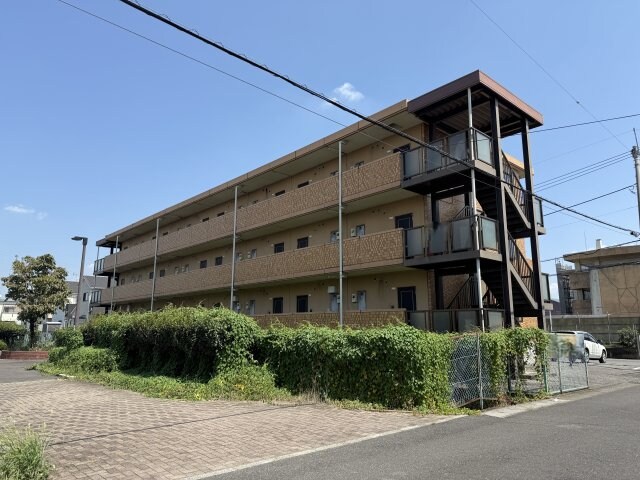 ラ・セゾン城北の物件外観写真