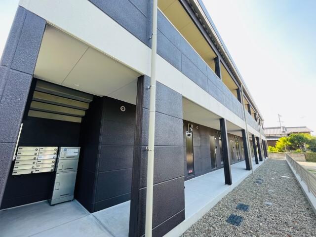 グレイスコートの物件外観写真