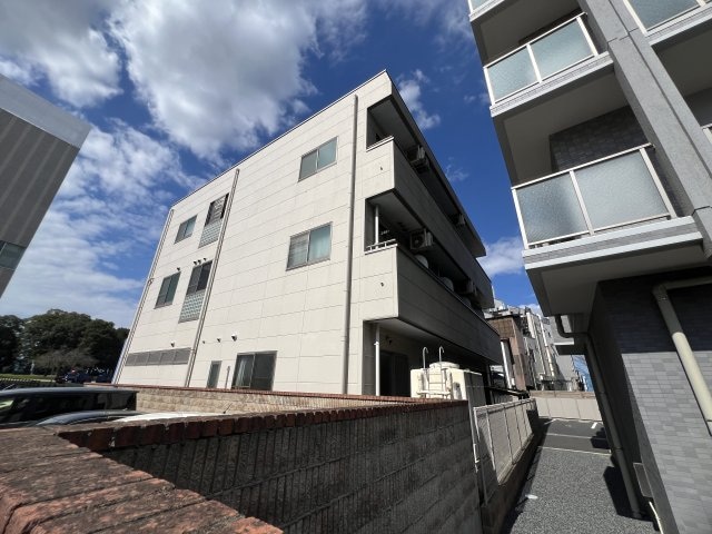 中央ハイツの物件外観写真