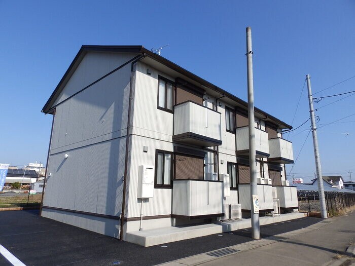 グリッター・プルースの物件外観写真