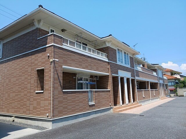 グラン・アヴェニールＡの物件外観写真