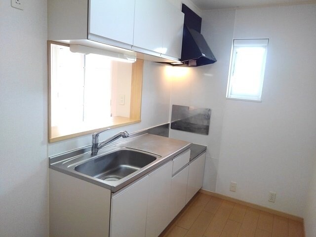 グラン・アヴェニールＡの物件内観写真