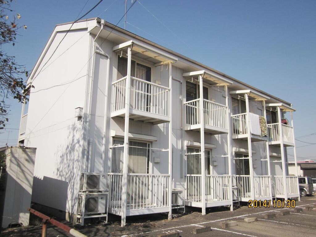 サン大関の物件外観写真