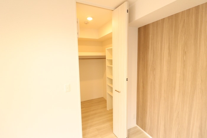 Ｄ-ＲＯＹＡＬ中央 ＥＡＳＴの物件内観写真