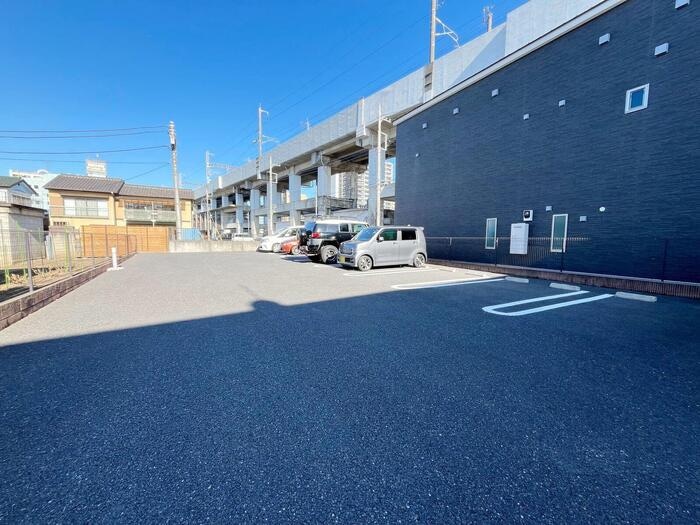 ジュウィールの物件外観写真