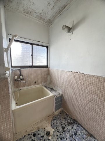 石川貸家　の物件内観写真