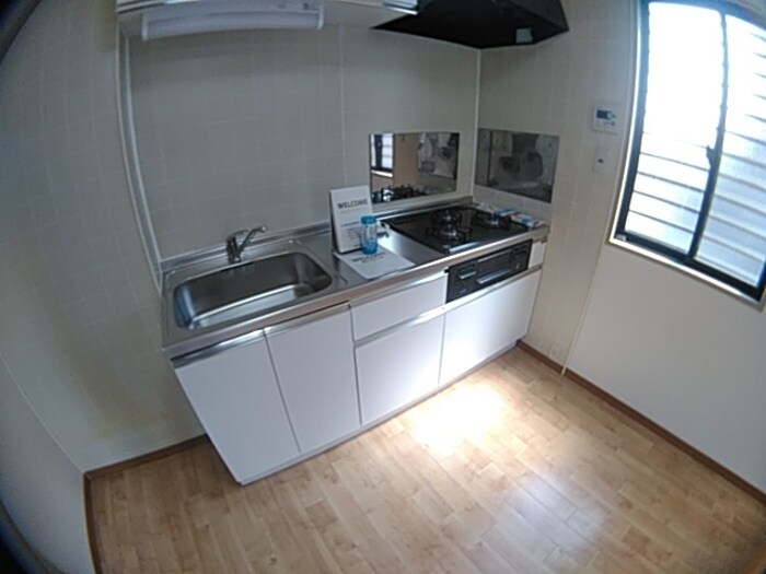 フラワーレジデンス森田 伍番館の物件内観写真