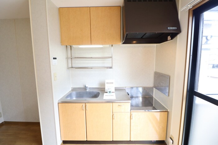 フラワーレジデンスＪＵＮ Ｃの物件内観写真