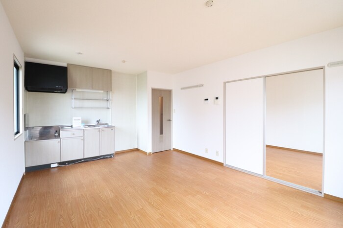 フラワーレジデンス フローラル Ｂの物件内観写真